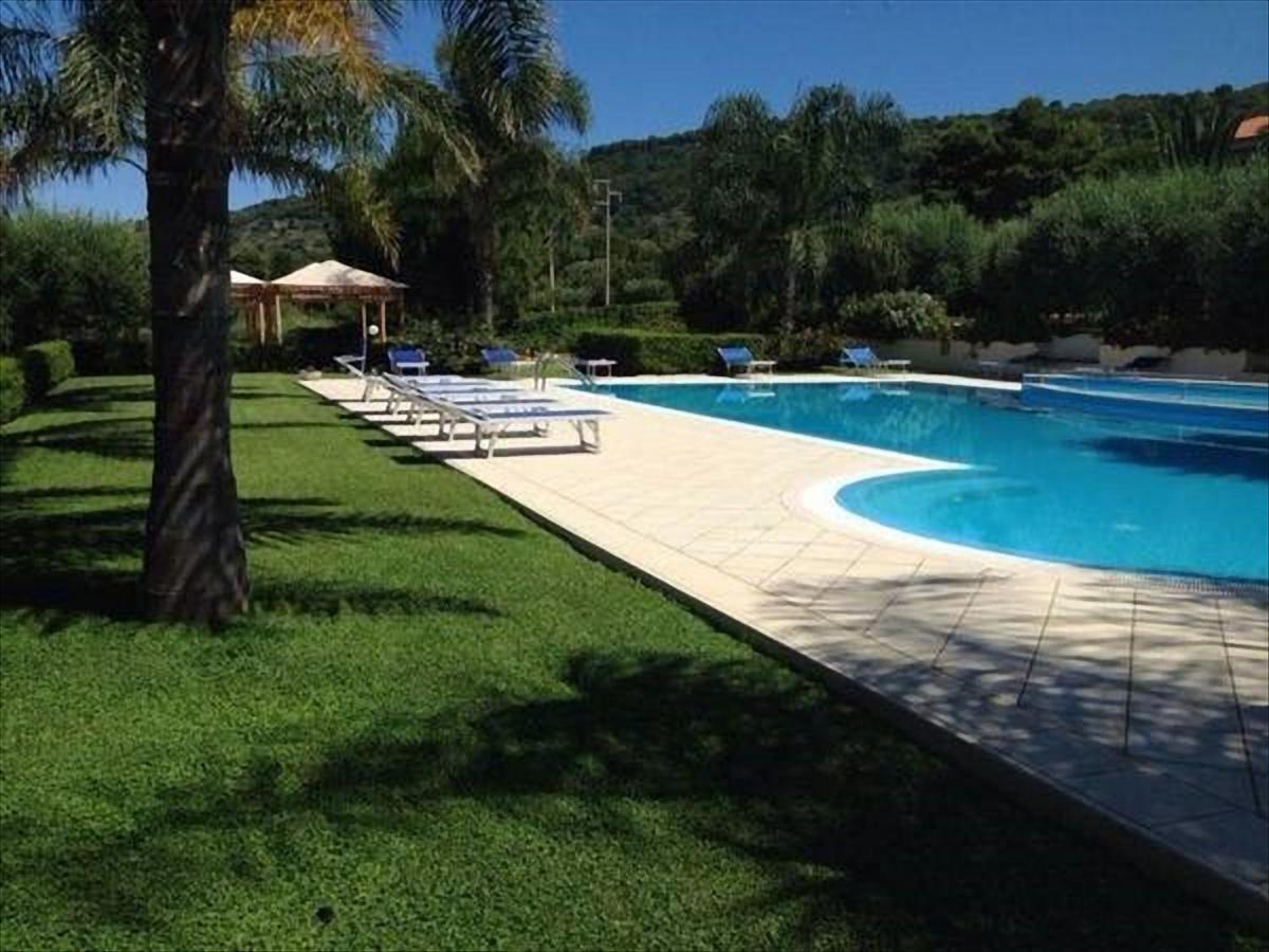 Delta Club Residence Capo Vaticano Exterior foto